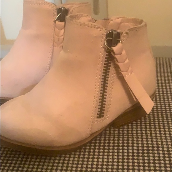 Dolcetta Pink booties - Picture 2 of 8